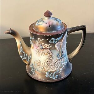 Vintage Moriage 1950s Dragonware Teapot - Brown and Blue